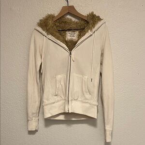 Y2K Abercrombie & Fitch Cream Faux Fur Lined Hoodie Jacket